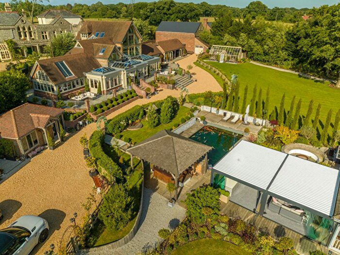 7 Bedroom Detached House For Sale In Denmead, Hampshire, PO7