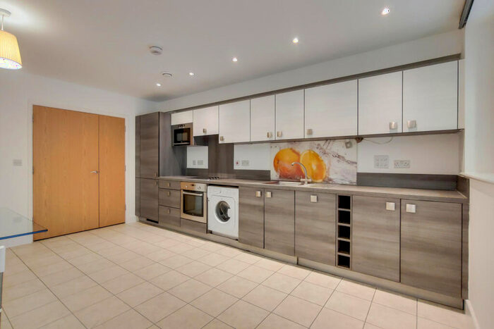 3 Bedroom Apartment To Rent In Nelson Walk, London, E3