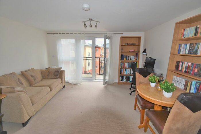 Studio To Rent In New North Road, Exeter, EX4