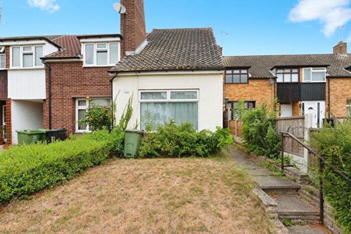 2 Bedroom Terraced House For Sale In Greenway, Billericay, Essex, CM11