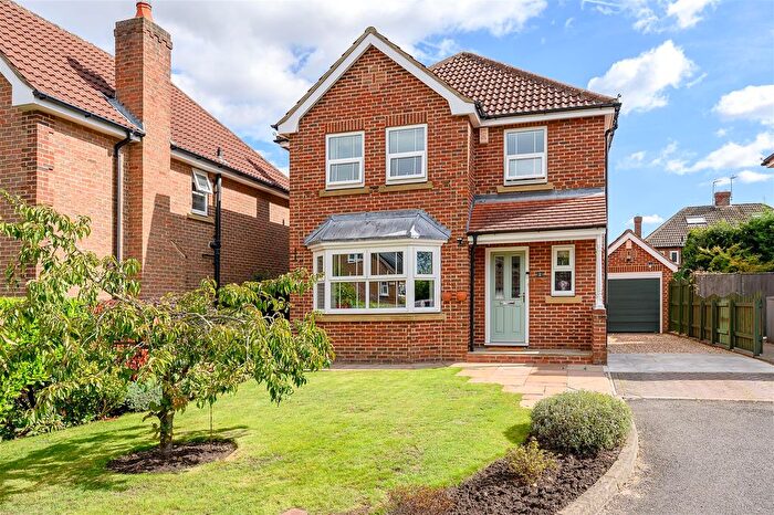 4 Bedroom Detached House For Sale In Grove Gardens, Upper Poppleton, York, YO26