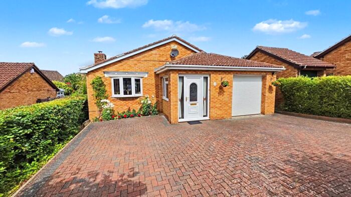 3 Bedroom Detached Bungalow For Sale In Whaddon Close, West Hunsbury, Northampton, NN4