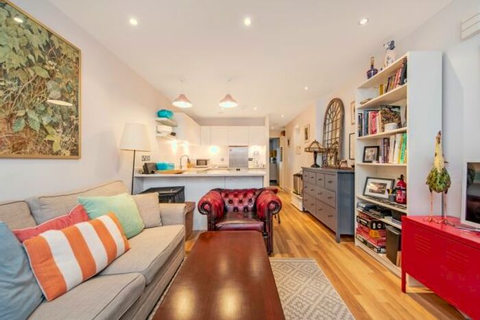 1 Bedroom Flat To Rent In Mansford Street, London, E2