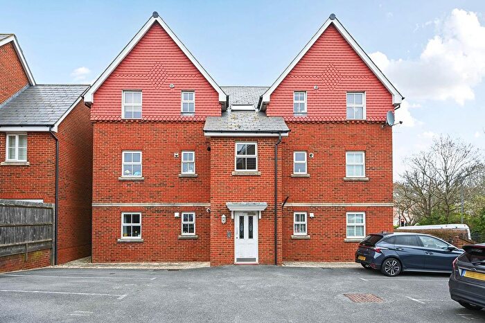 2 Bedroom Flat For Sale In Nazareth Close, Bexhill-On-Sea, TN40