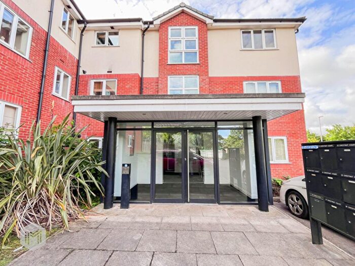 2 Bedroom Flat For Sale In Cumberland Avenue, Swinton, M27