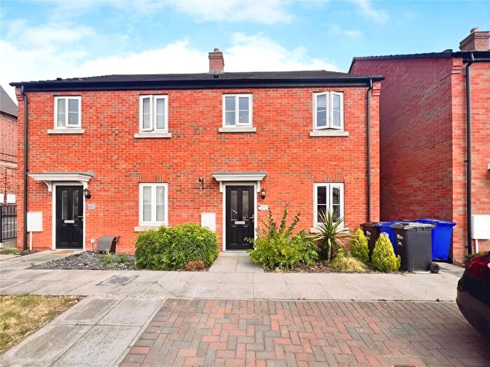 3 Bedroom Semi-Detached House For Sale In Rosliston Road, Burton-on-Trent, Staffordshire, DE15