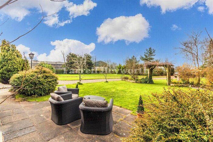 4 Bedroom Property For Sale In Barton Lane, Preston, PR3