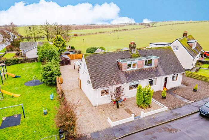 3 Bedroom Semi-Detached House For Sale In Mcknight Avenue, Waterside, Kilmarnock, KA3