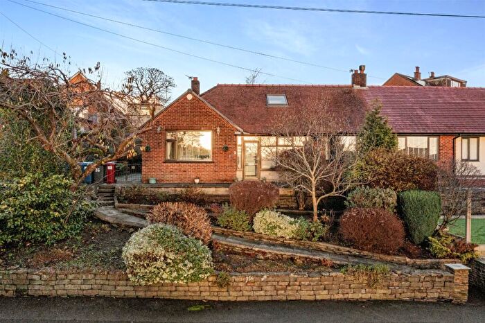 3 Bedroom Semi-Detached House For Sale In Blackburn Road, Edgworth, Bolton, BL7