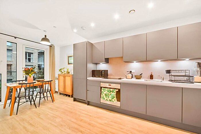 1 Bedroom Flat For Sale In Thunderer Street, Upton Park, London, E13