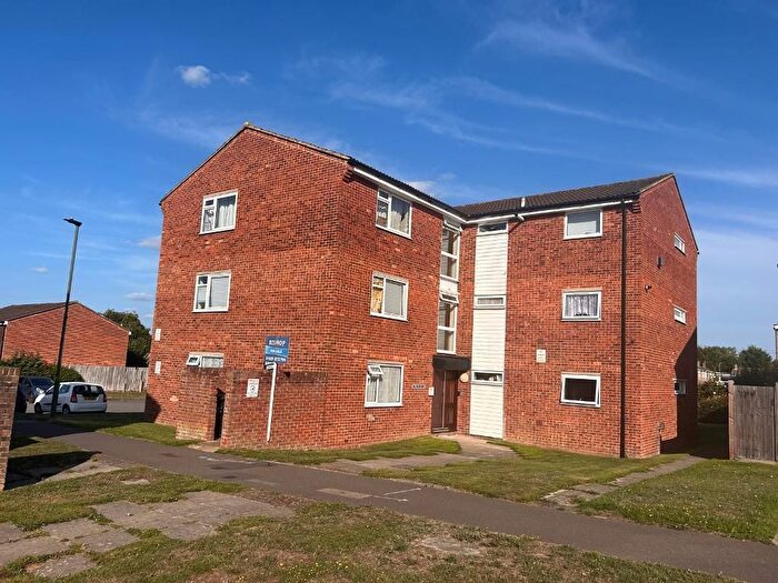 1 Bedroom Flat For Sale In Killewarren Way, Orpington, BR5