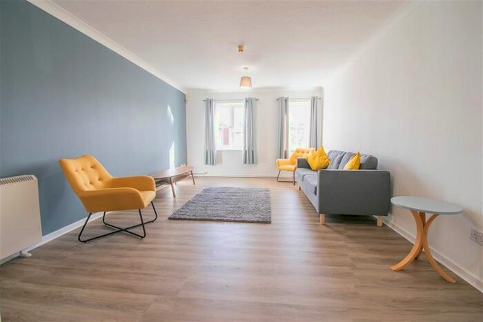 2 Bedroom Flat To Rent In Rowes Mews, Newcastle Upon Tyne, NE6