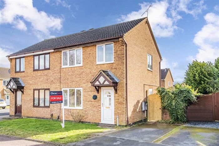 3 Bedroom Semi-Detached House To Rent In Swinburne Close, Kettering, NN16