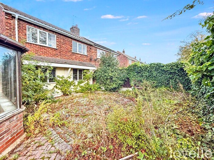 3 Bedroom Semi-Detached House For Sale In George Street, Keadby, Scunthorpe, Lincolnshire, DN17