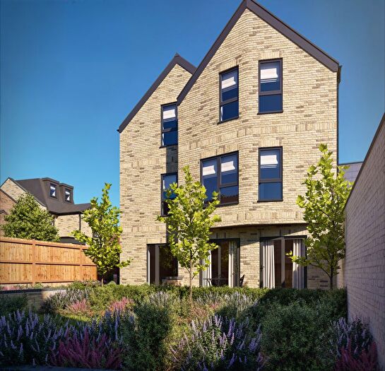 2 Bedroom Flat For Sale In Garden View Apartment, Putney Bridge Road, London, SW18