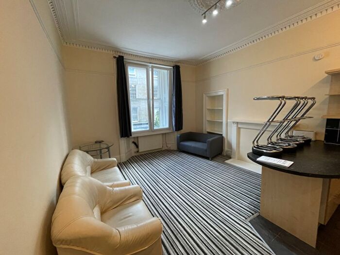 4 Bedroom Flat To Rent In Dundee, DD1