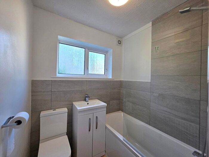 2 Bedroom Bungalow To Rent In Ferndale, Dartmouth, TQ6