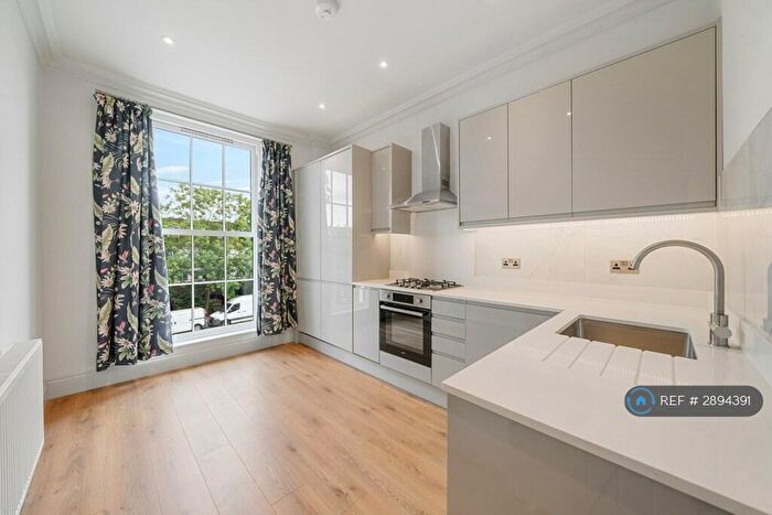 2 Bedroom Flat To Rent In Parkhurst Road, London, N7