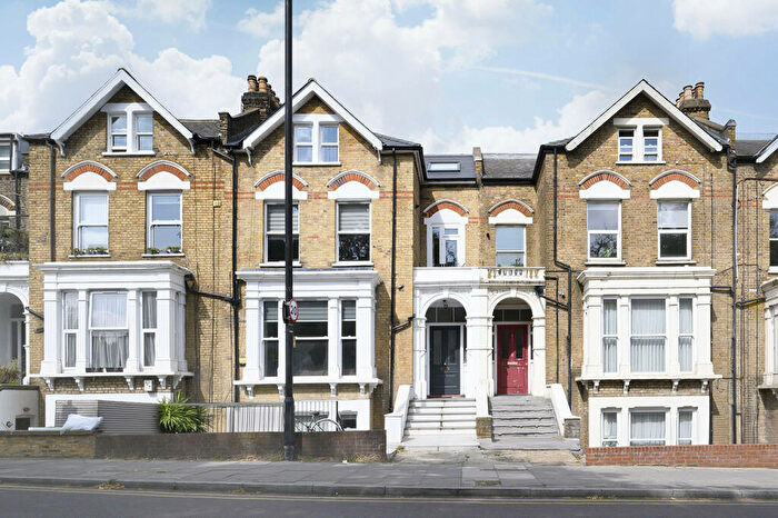 2 Bedroom Terraced House To Rent In Endymion Road, London, N4