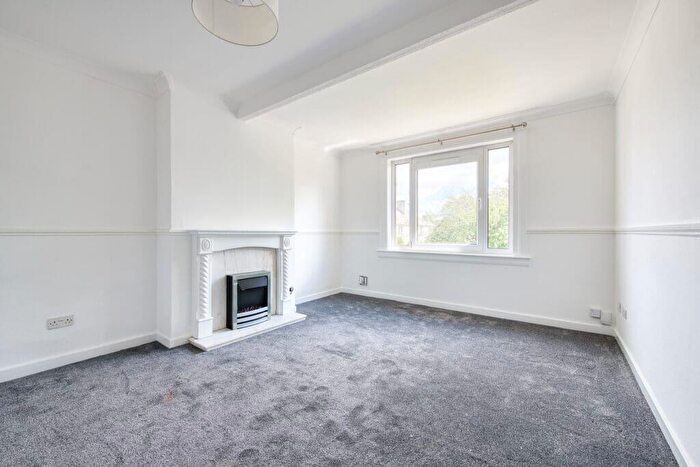 2 Bedroom Villa To Rent In Lt Whitson Road, Edinburgh, EH11