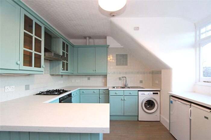 2 Bedroom Flat To Rent In Princes Avenue, Muswell Hill, N10