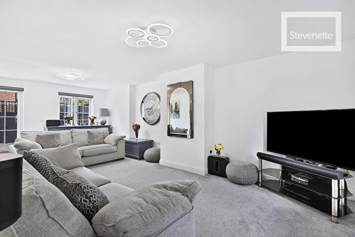 3 Bedroom Detached House For Sale In Acorn Lodge, CM16