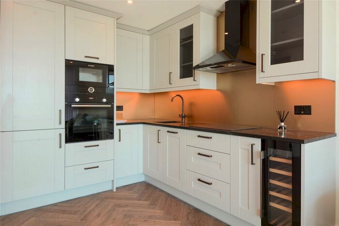 1 Bedroom Flat To Rent In Merino Gardens, London, E1W