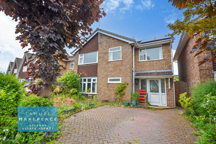 4 Bedroom Detached House For Sale In Blenheim Court, Alsager, Cheshire, ST7