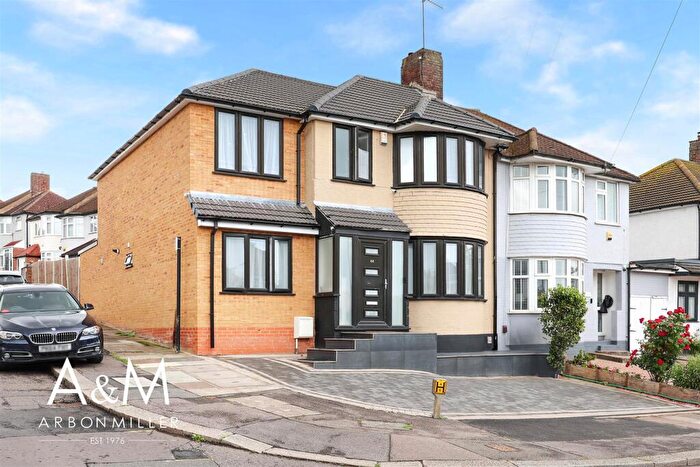 6 Bedroom Semi-Detached House For Sale In Caterham Avenue, Clayhall, IG5