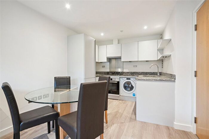 1 Bedroom Flat To Rent In Fisher Row, Oxford, OX1