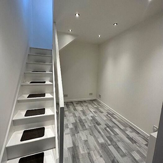 1 Bedroom Flat To Rent In High Street, Perth, PH1