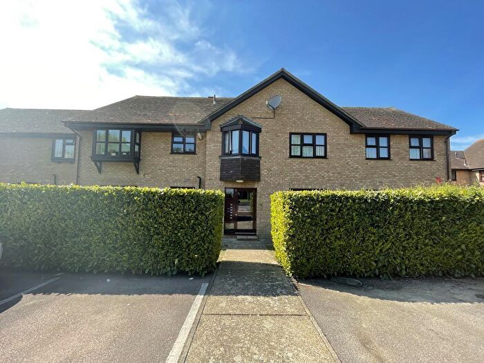 2 Bedroom Apartment To Rent In Gentian Close, Maidstone, Kent, ME14
