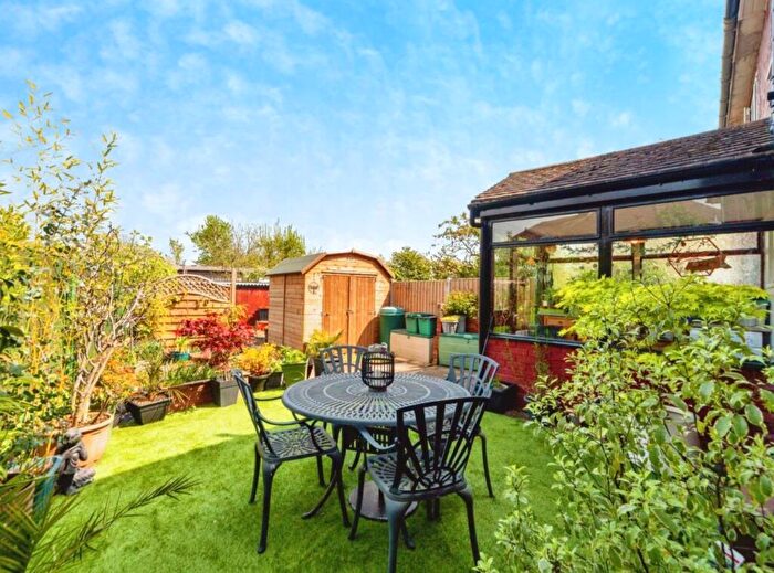 3 Bedroom Terraced House For Sale In Church Lane, Backford, Chester, Cheshire, CH2