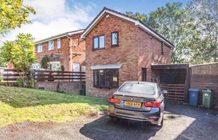 2 Bedroom House To Rent In Carisbrooke Drive, Stafford., ST17