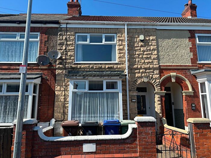 3 Bedroom Terraced House For Sale In Cooper Road, Grimsby, DN32