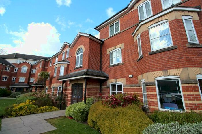 2 Bedroom Apartment To Rent In Starling Close, Manchester, M22