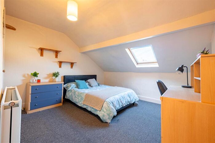 4 Bedroom Private Hall To Rent In Percy Road, Lancaster, LA1