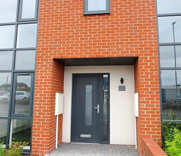 3 Bedroom Town House To Rent In Station Road, Little Sutton, Ellesmere Port, CH66