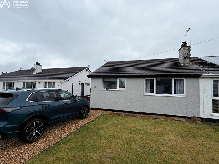 3 Bedroom Semi-Detached Bungalow For Sale In Tyn Rhos, Gaerwen, Anglesey, LL60