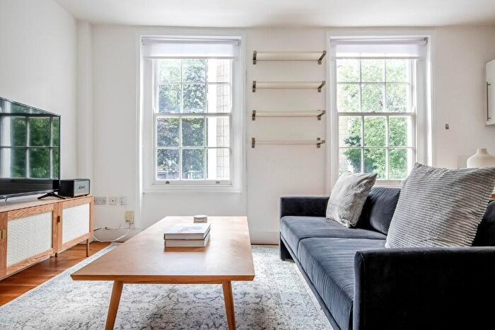 1 Bedroom Apartment To Rent In Compton Street, London, EC1V