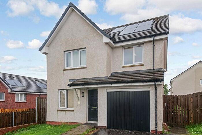 4 Bedroom Detached House For Sale In Langroods Circle, Paisley, Renfrewshire, PA3