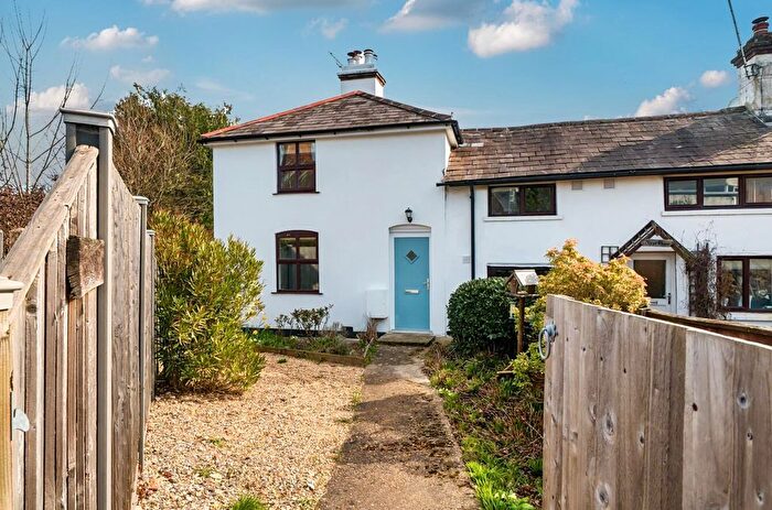 2 Bedroom End Terrace House To Rent In Lymington Road, Brockenhurst, SO42