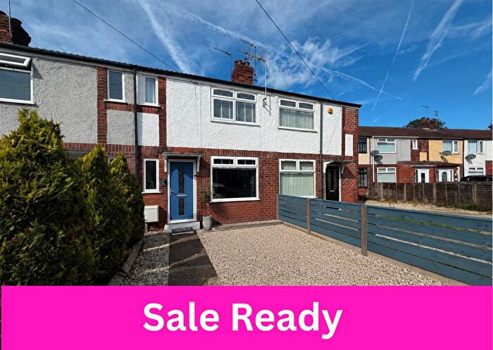 2 Bedroom Terraced House For Sale In Cardigan Road, Hull, HU3