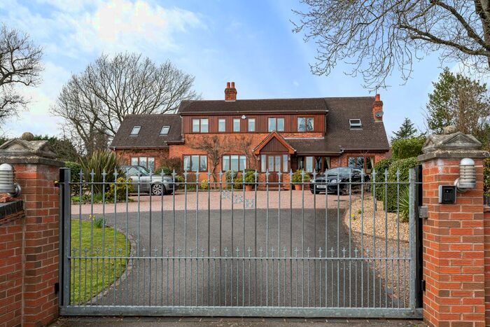 5 Bedroom Detached House To Rent In Ribeck House Rowney Green Lane, Rowney Green, Alvechurch, Birmingham, B48