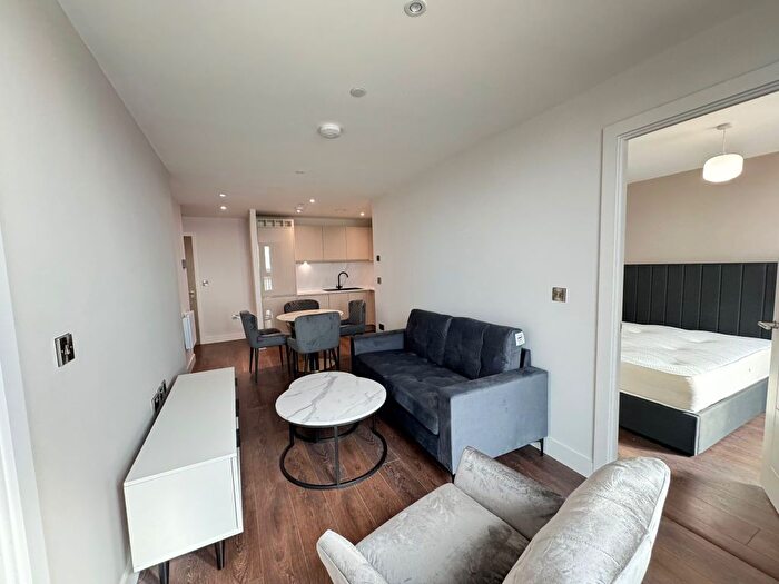 2 Bedroom Property To Rent In Triskelion Way, Liverpool, L3