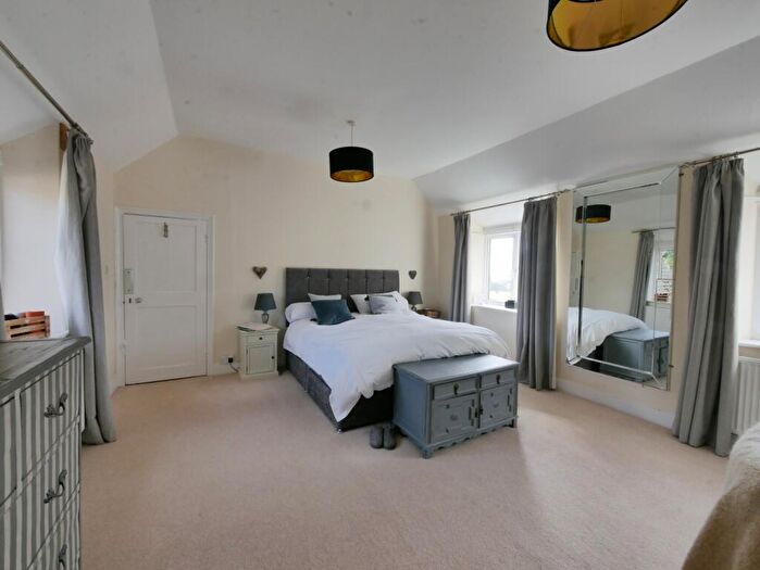 5 Bedroom Semi-Detached House To Rent In Rectory Farm, Duntisbourne Abbots, GL7