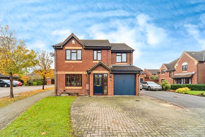 4 Bedroom Detached House For Sale In Cruickshank Grove, Crownhill, Milton Keynes, Buckinghamshire, MK8