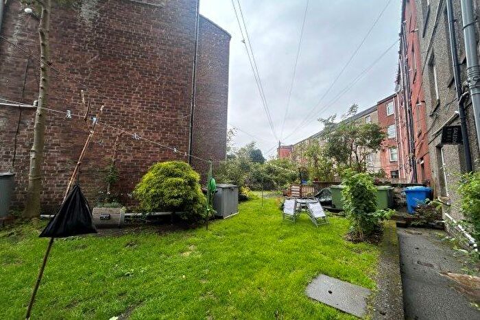 1 Bedroom Flat To Rent In Station Road, Dumbarton, G82