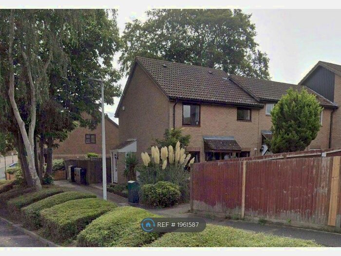 1 Bedroom End Of Terrace House To Rent In Mayford Road, Chatham, ME5