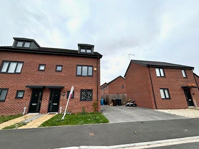 3 Bedroom House To Rent In Westbrick Avenue, Hull, HU3